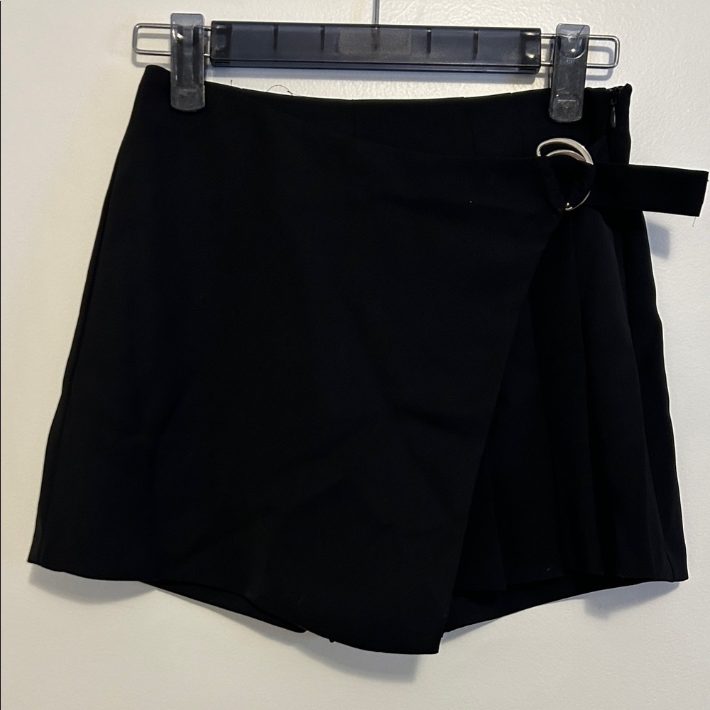 Zara Black Mini Skirt with Silver Buckle